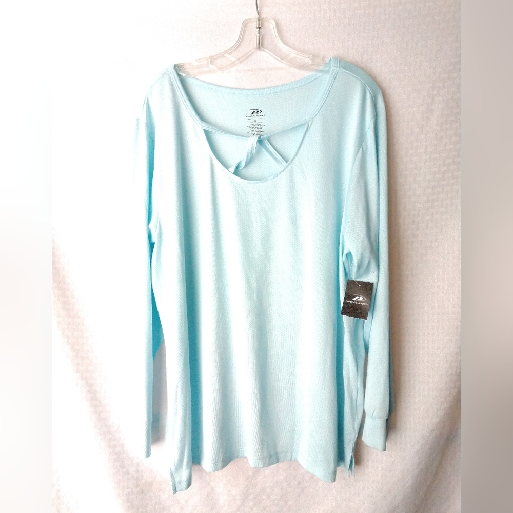 NEW Pro Player Women's Lightweight Athletic Top Pale Blue Size 2X Chest 44"